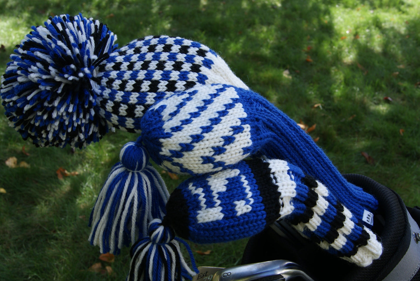 Couvre-chef en tricot à larges rayures