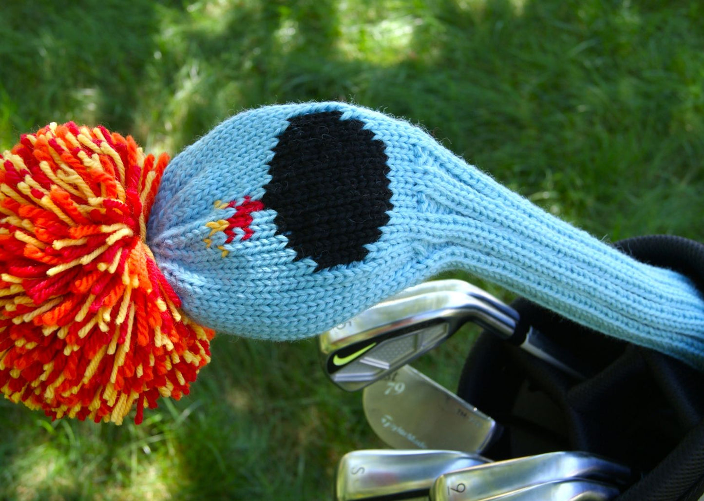 Couvre-chef en tricot à larges rayures